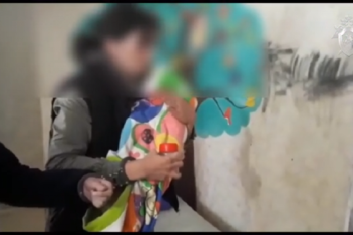 Появилось видео с убившей и закопавшей сына россиянкой