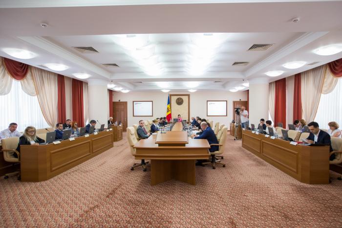 Правительство назначило Андрея Матея на должность главы НКМС и отменило налоговые льготы для азартных игр