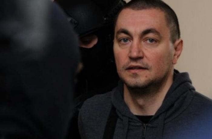 Прокуратура завела уголовное дело по факту обнаружения мобильного телефона в камере Вячеслава Платона