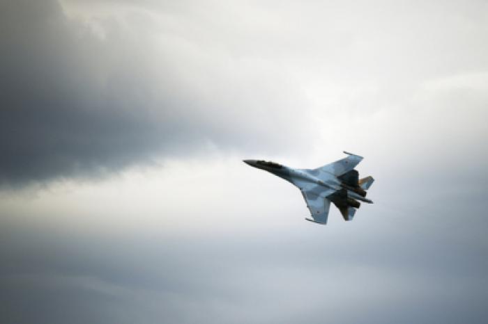 Российские Су-35 прогнали турецкие F-16 из Сирии