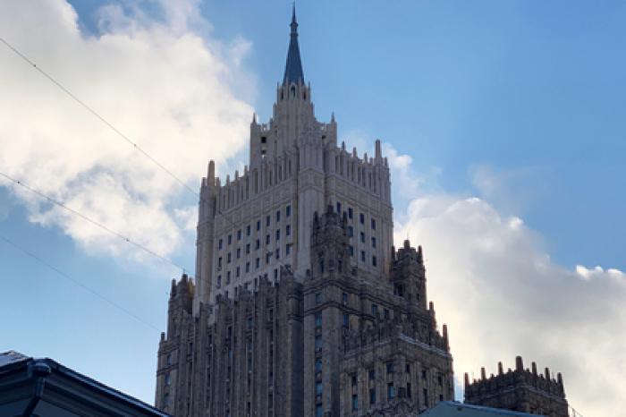 Санкции США против России сравнили с лаем собаки