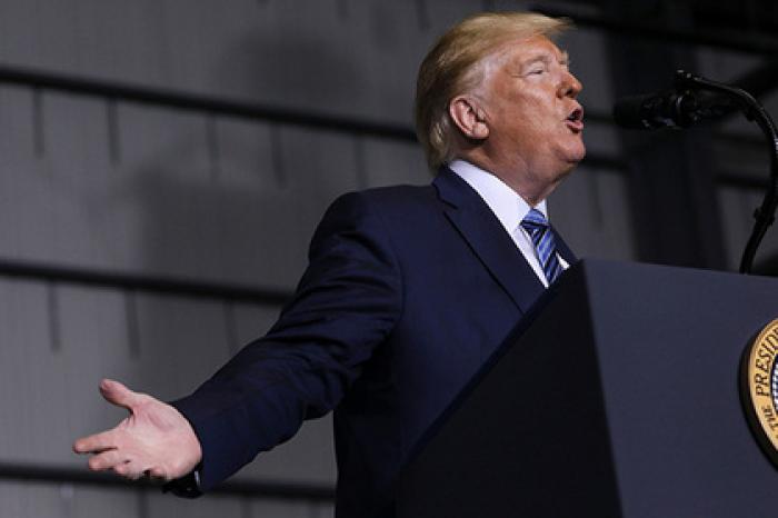 Трамп потерял миллиарды долларов на посту президента