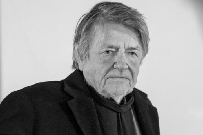 Умер режиссер «Большой стирки» и «Девственниц»