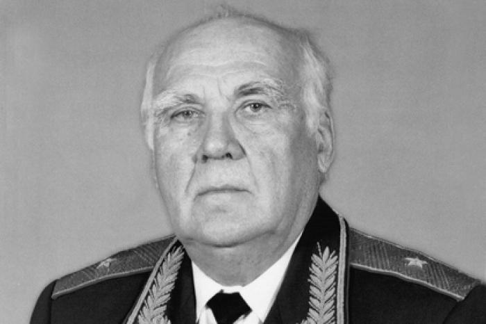 Умер создавший зону «Белый лебедь» и сломивший 130 воров в законе генерал