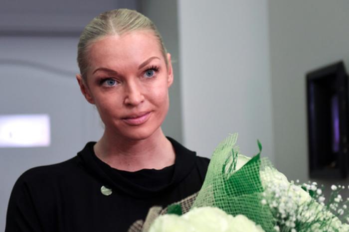 Волочкова посоветовала российским звездам привести «телеса в порядок»