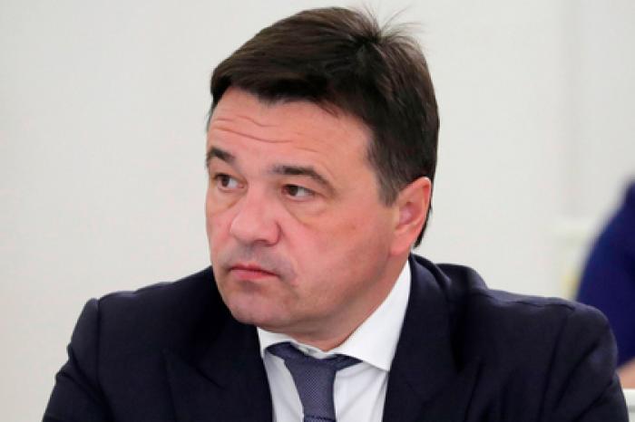 Воробьев и Кузнецова проверили готовность новой школы в Домодедове