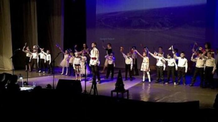 В селе Абаклия прошел благотворительный концерт: деньги собирали на ремонт спортзала в местной школе
