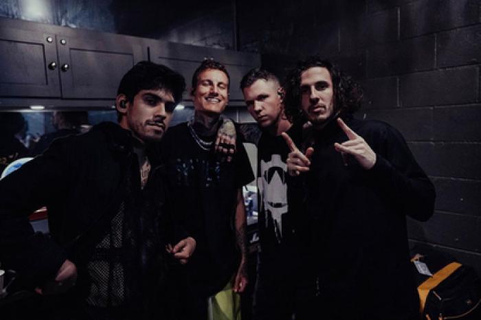 Группа Crown The Empire приедет в Россию