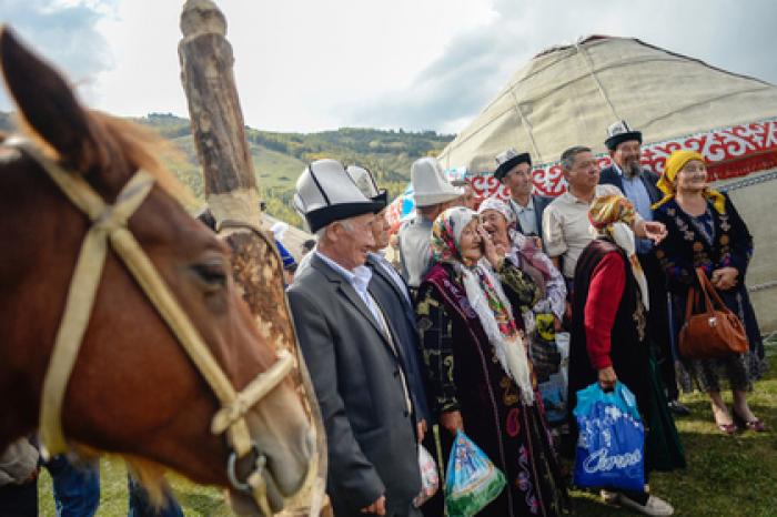 Киргизия задумала отказаться от кириллицы после эфира Малахова