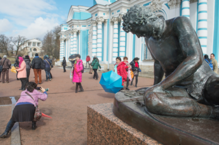 Китайских туристов ограничат ради россиян