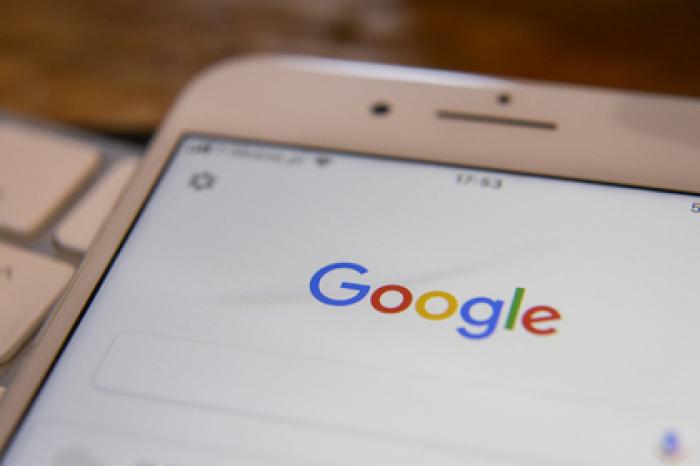 Люди рассказали о самых впечатляющих «пасхалках» Google