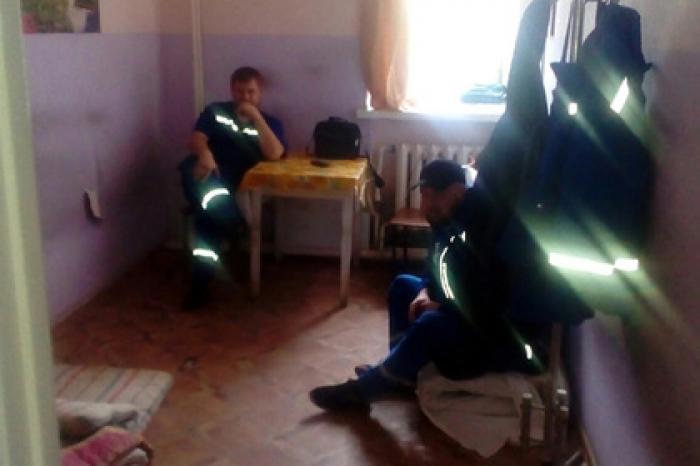 На рассказавшего о грязных матрасах российского врача пожаловались в полицию