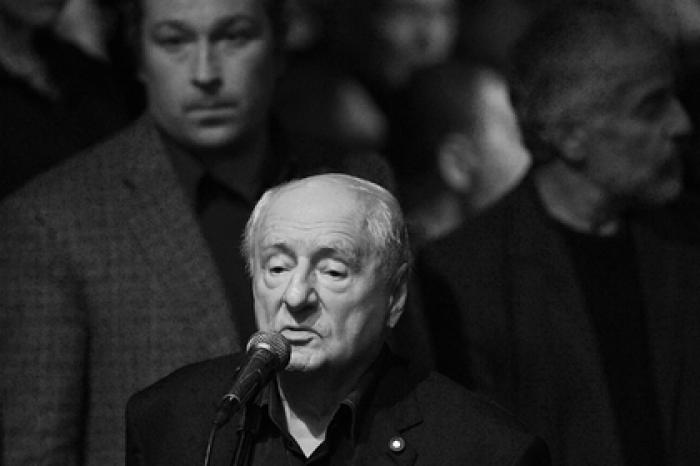 Названа причина смерти Марка Захарова