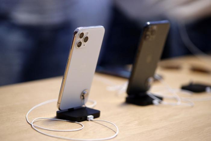Россияне раскупили сверхдорогие iPhone 11 Pro