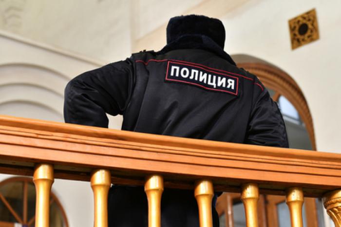 Российский полицейский объяснил расстрел пытавшихся его задержать коллег