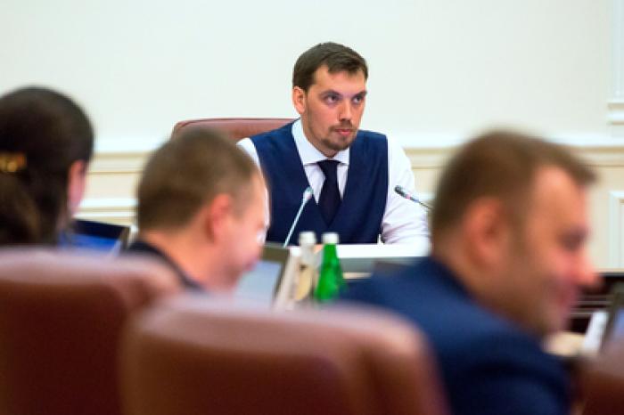 Треть бюджета Украины заберут за долги