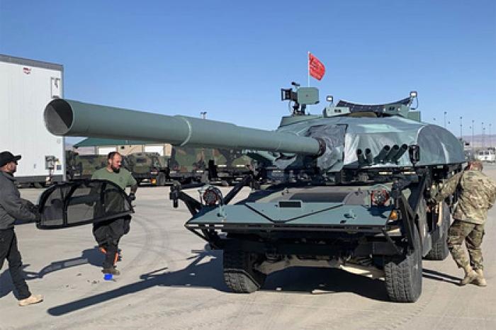 Американские вседорожники «загримировали» под российские Т-72
