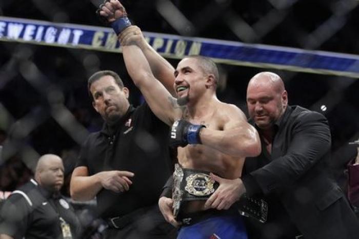 Чемпион UFC рассказал о феноменальности Нурмагомедова