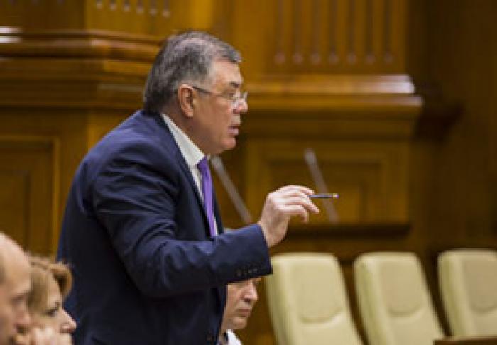 DEPUTATUL IURIE RENIŢĂ AR PUTEA PĂRĂSI BLOCUL ACUM, DACĂ POLITICA EXTERNĂ A MOLDOVEI NU SE VA SCHIMBA