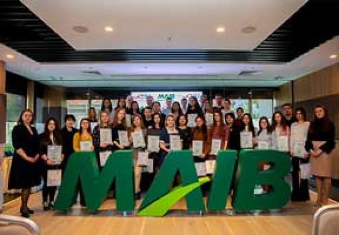 DEVINO BURSIERUL MAIB. PARTICIPĂ LA EDIŢIA A VI-A A PROGRAMULUI „BURSE PENTRU VIITORUL TĂU”