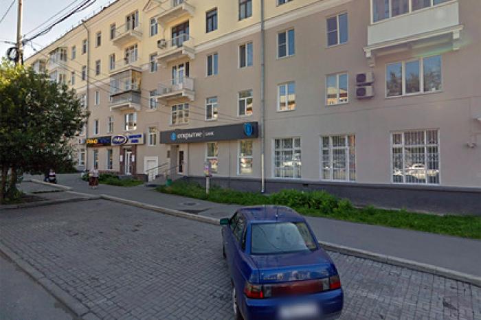 Грабитель застрелил клиента в российском банке