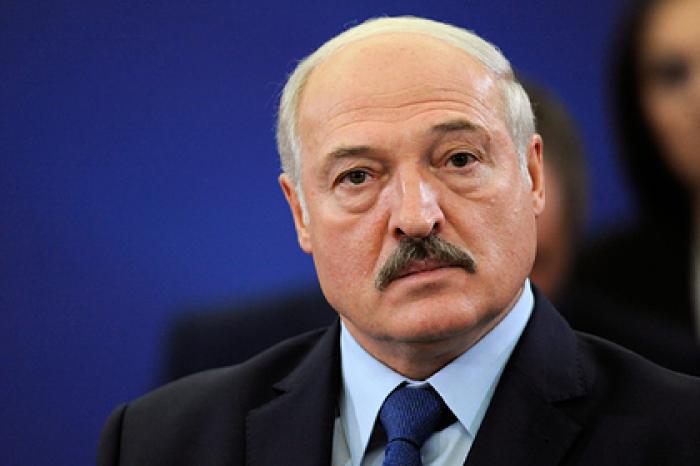 Лукашенко назвал себя белорусскоязычным на русском