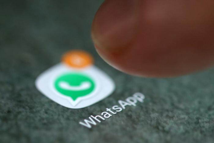 Найден способ читать чужую переписку в WhatsApp с помощью гифок