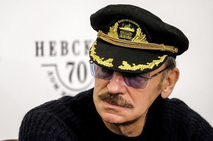 Подсчитаны штрафы поругавшегося из-за нарушения ПДД Михаила Боярского
