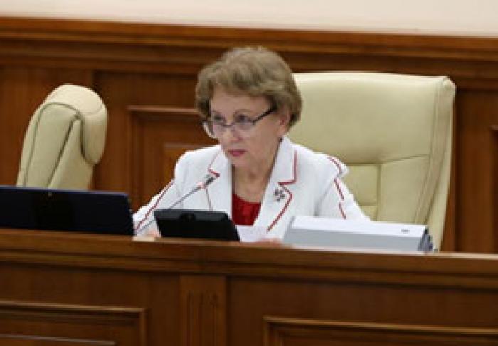 PREŞEDINTA PARLAMENTULUI A PROMIS SĂ ADOPTE PACHETUL „PROIECTELOR DE LEGE GĂGĂUZE” PÂNĂ LA 23 DECEMBRIE