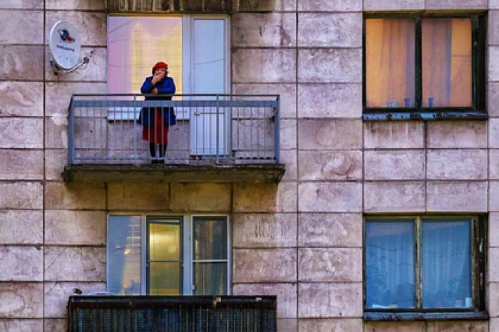 Приезжим в Москве предложили жить на балконах