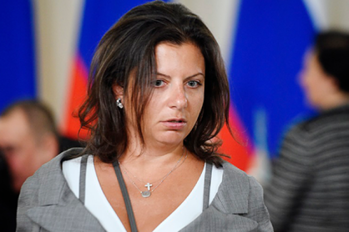 Симоньян отказалась говорить о Петрове и Боширове и едва не ушла с интервью