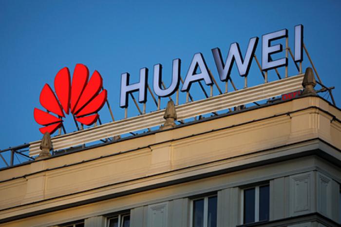США отказались включить Huawei в сделку с Китаем