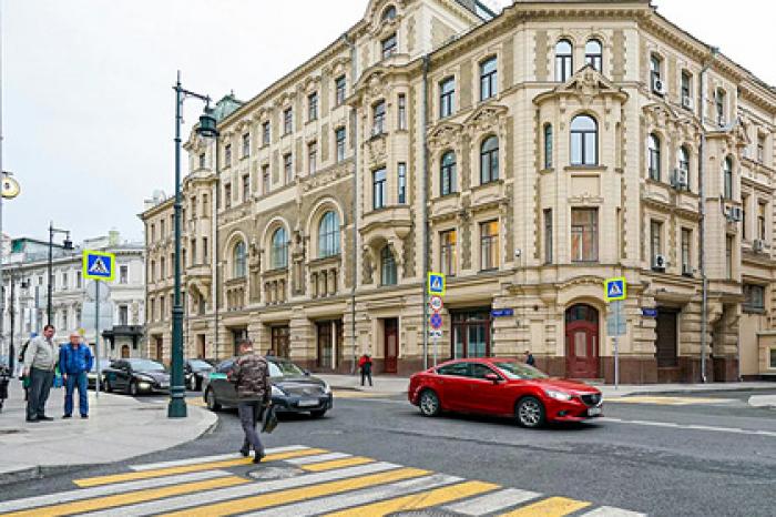 В Москве благоустроили одну из старейших улиц
