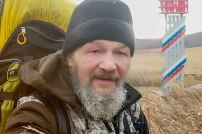 54-летний россиянин полтора года шел пешком к своему знакомому