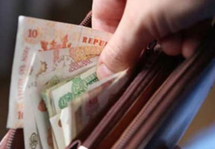 ÎN NOIEMBRIE NU SUNT PREMISE REALE PENTRU DEVALORIZAREA LEULUI – OPINIA DEALERILOR VALUTARI
