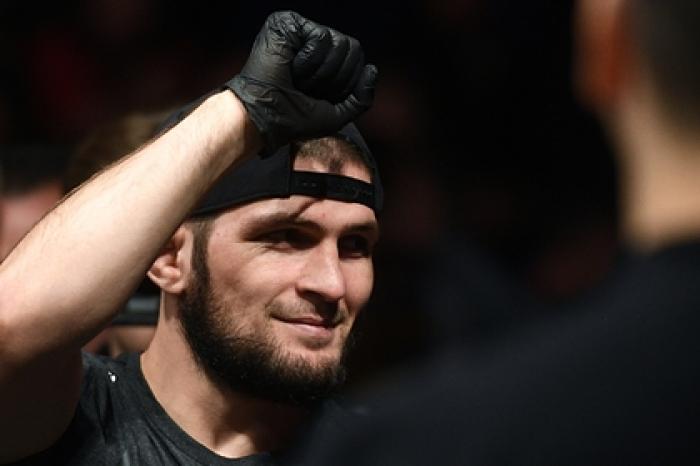 Нурмагомедов порассуждал об опасности бойцов MMA для обычных людей