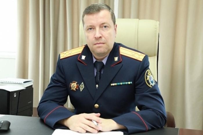 Полковника СКР задержали при получении взятки в 18 миллионов рублей