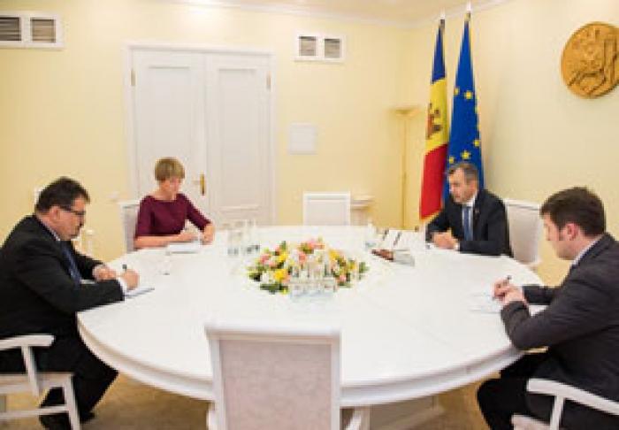 PREMIERUL ION CHICU A DECLARAT CĂ IMPLEMENTAREA ACORDULUI DE ASOCIERE CU UE RĂMÂNE O PRIORITATE PENTRU GUVERN