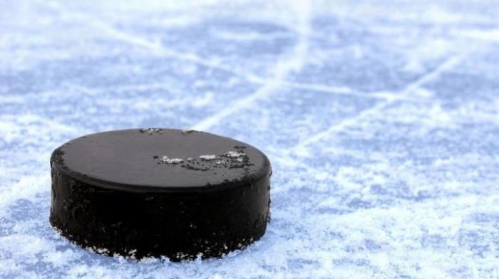 Пришли поддержать земляков: бейсболисты Washington Nationals посетили матч НХЛ