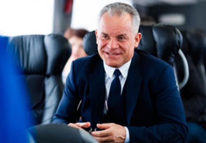 VLAD PLAHOTNIUC S-AR PUTEA ASCUNDE SUB NUMELE DE VICTOR NOVAK