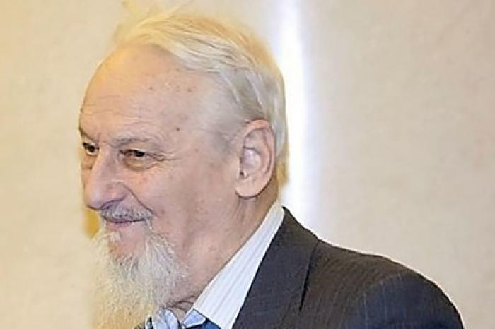 Врачи рассказали о состоянии выпившего «Крот» математика