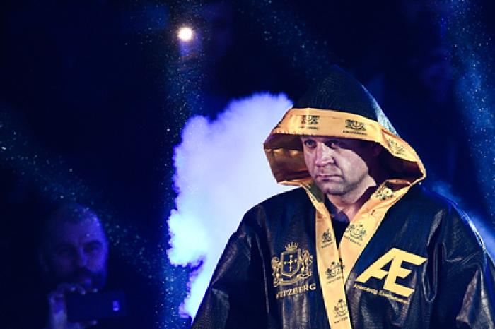 Александр Емельяненко ответил назвавшему его мертвым брату Федору