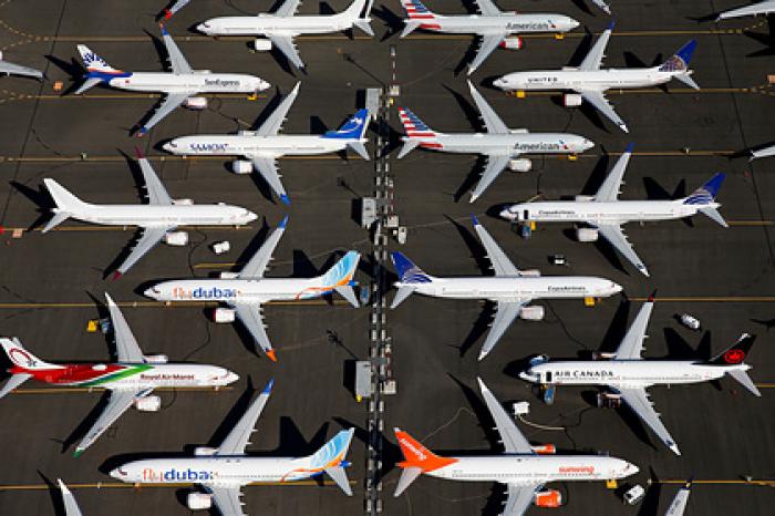 Бывший менеджер Boeing признался в страхе сажать свою семью на самолеты Boeing