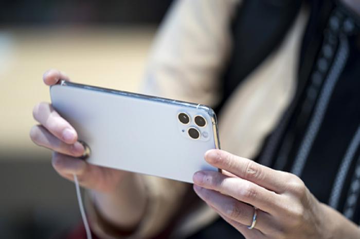 iPhone 11 Pro Max рекордно подешевел в России