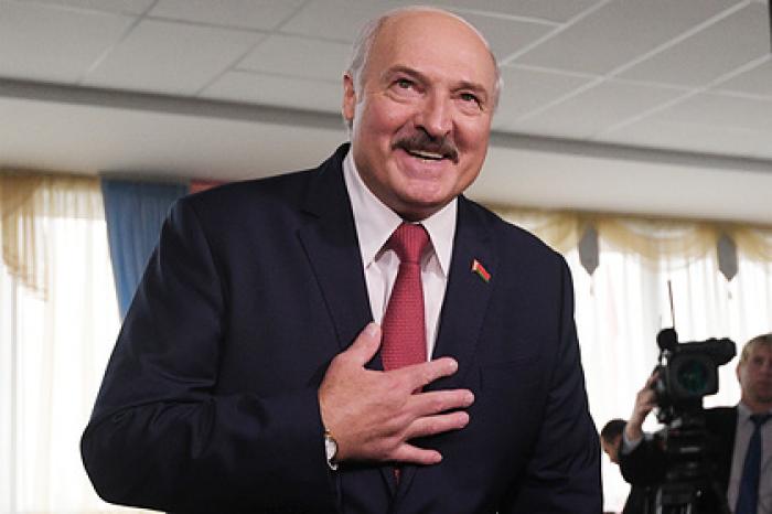 Лукашенко заявил об отсутствии диалога с Россией по политическим вопросам