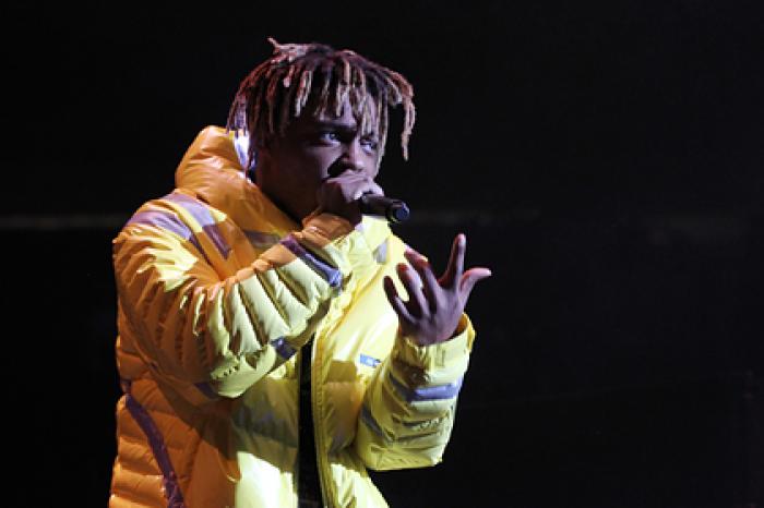 Мать умершего 21-летнего рэпера Juice WRLD рассказала о его наркозависимости