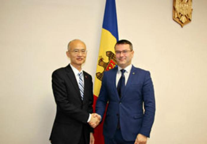 MINISTRUL ECONOMIEI ŞI AMBASADORUL CHINEI AU DISCUTAT DESPRE PROCESUL DE NEGOCIERE A ACORDULUI DE COMERŢ LIBER