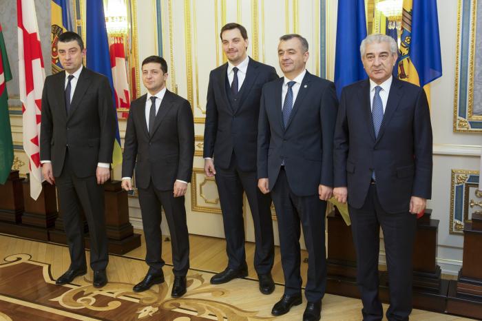 Молдавский премьер участвовал в совместном с украинским президентом заседании