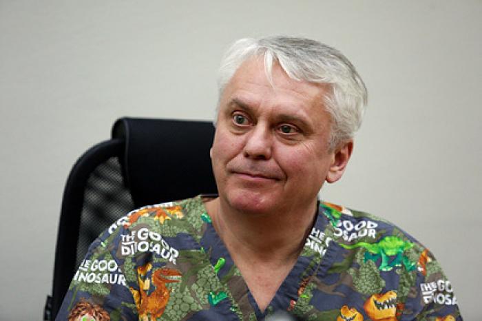 Отец умершего без новой почки ребенка связал его смерть с увольнением Каабака