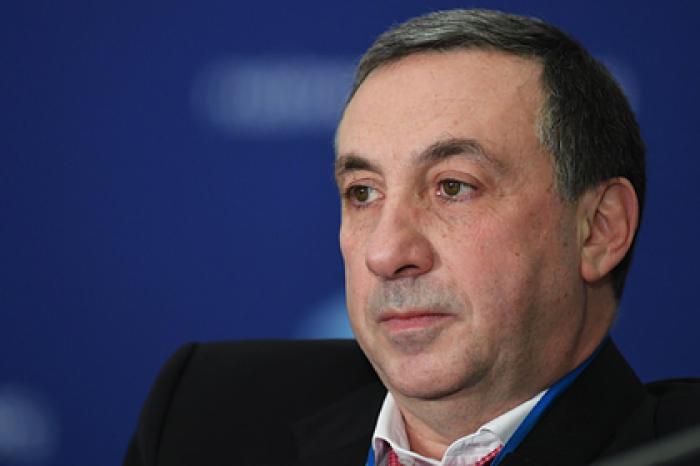 Президента ЦСКА Гинера наказали отстранением от футбола